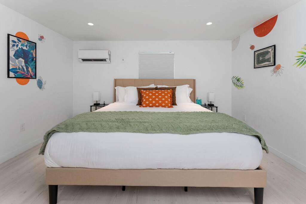 Smart Bungalow: 10-Min To Uf, Central Location ゲインズビル エクステリア 写真